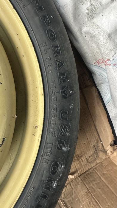 Продам запаску докатка на 17