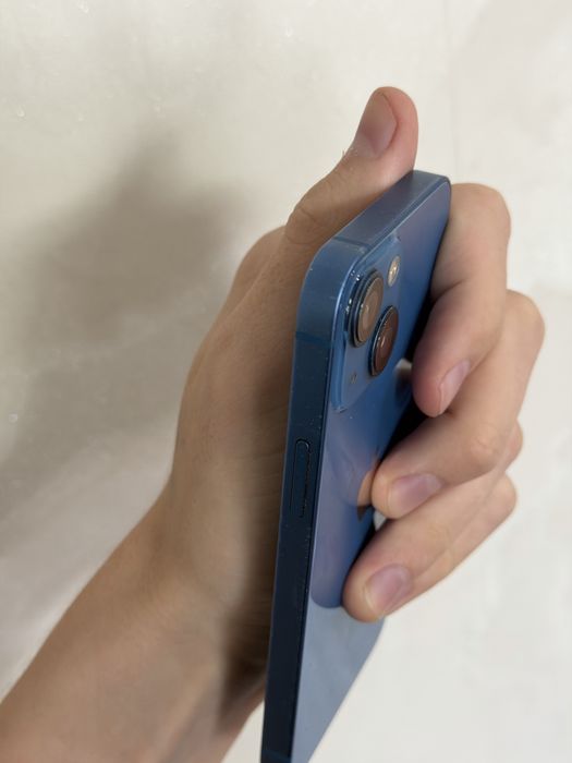 Продам Iphone 13 mini