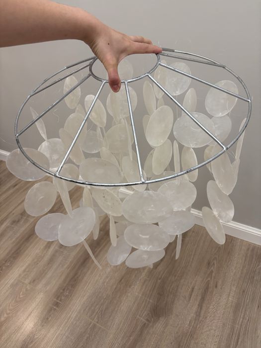 Люстра из натурального перламутра