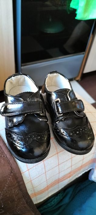 Pantofi bebe pentru botez mărimea 21 marca MRS 100 ron