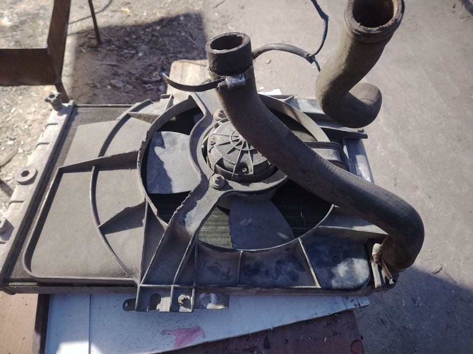 Продам Радиатор с Вентилятором от Ваз