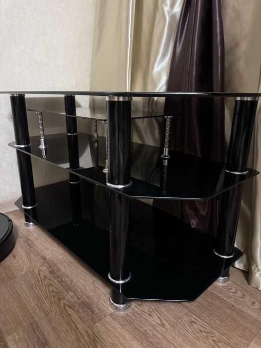 Продам журнальный столик