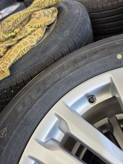 4 Броя 265/60/18 Dunlop 8mm