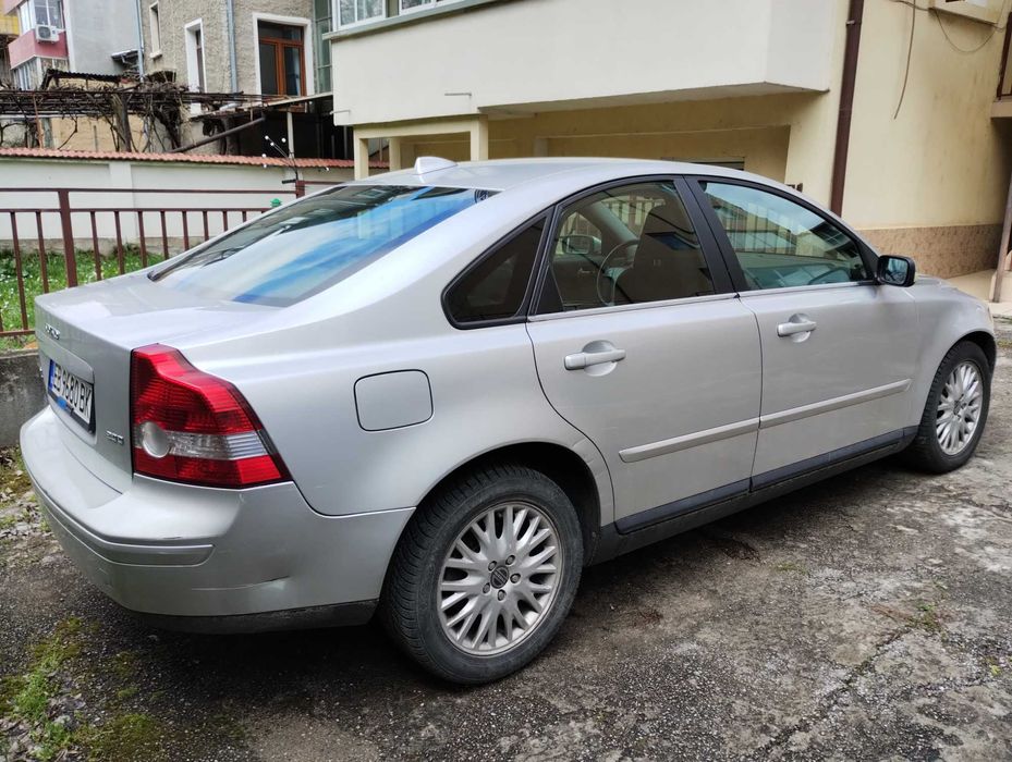 Volvo S40 2.0D 2005г.