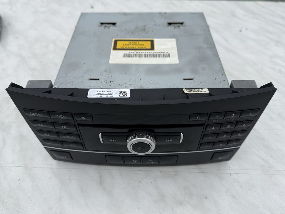 Навигация за Мерцедес / Mercedes W212