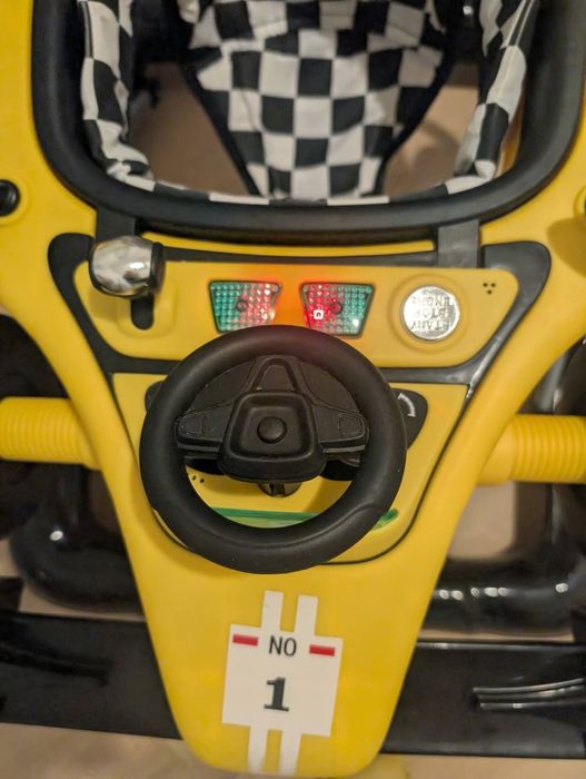 Chipolino Sportivo 2 in 1 walker / Бебешка проходилка