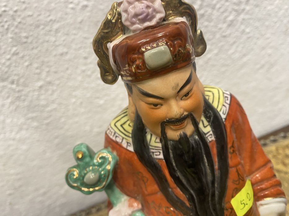 Голяма японска порцеланова фигура с позлата