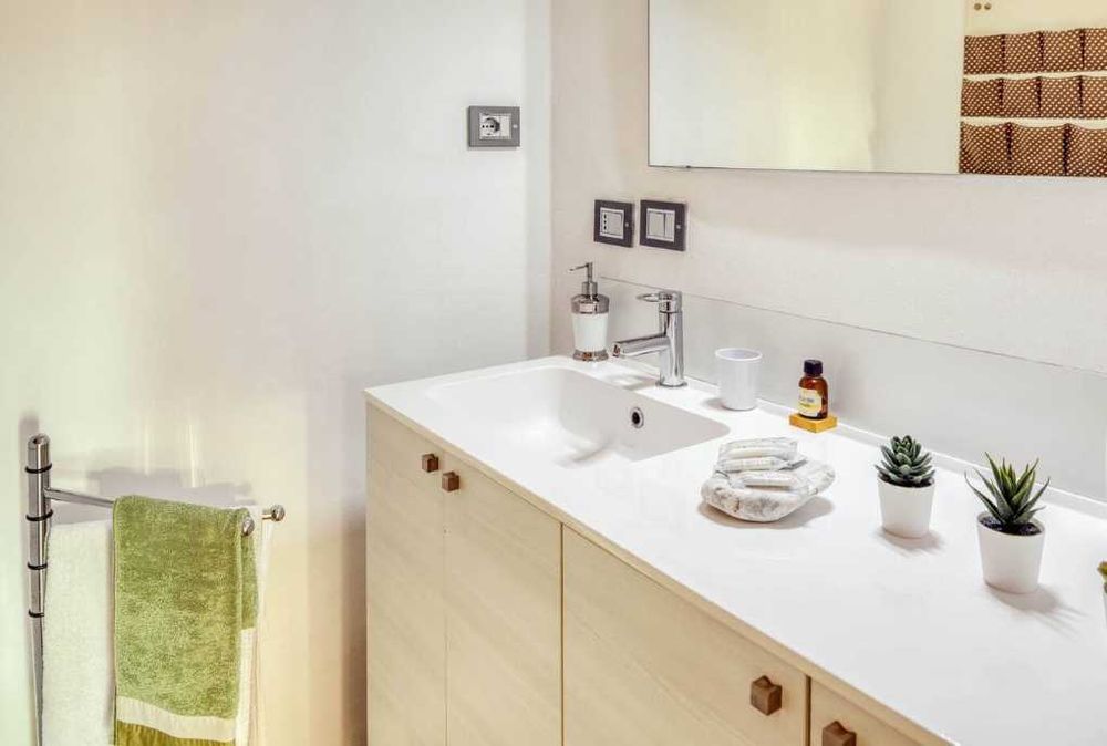 Дава се под наем Двустаен апартамент в Пловдив, Кършияка - 65 кв.м за 309.06 € - Снимка #3