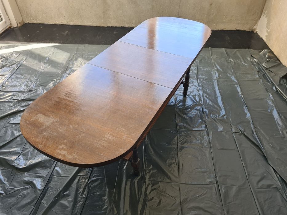 Холна маса- разтегателна