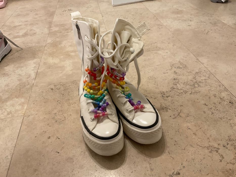 Converse tenesi dama