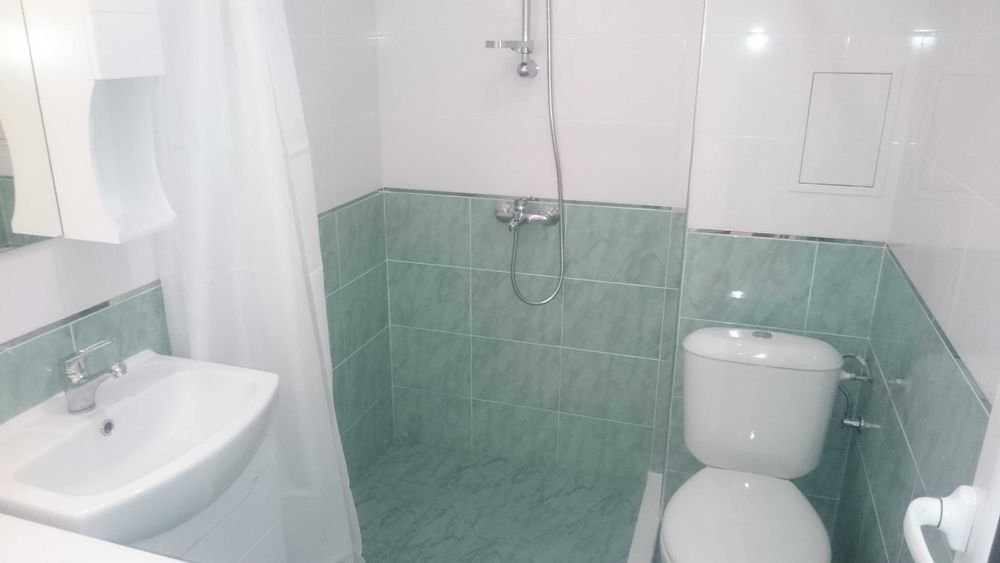 Двустаен апартамент до Военна болница под наем