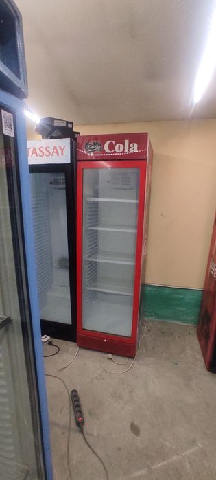 Холодильник стеклянный с доставкой