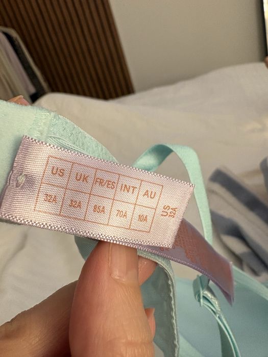 Sutien Fenty by Rihanna