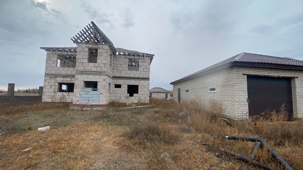 Продается дом черновой