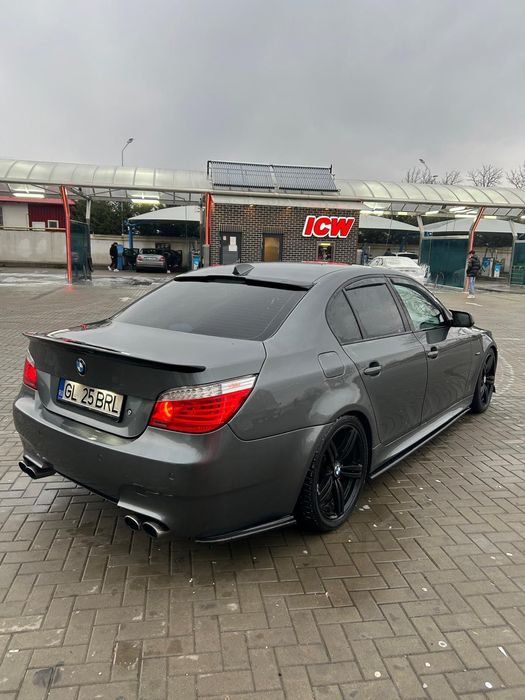 Vând BMW seria 5