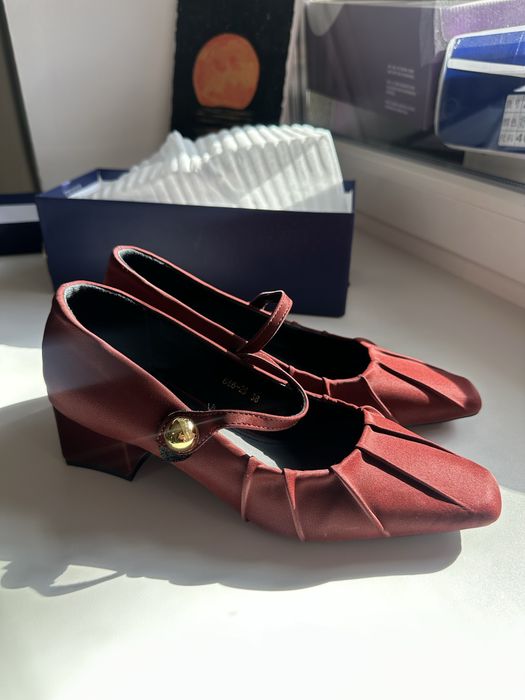 Туфли бордовые на устойчивом каблуке