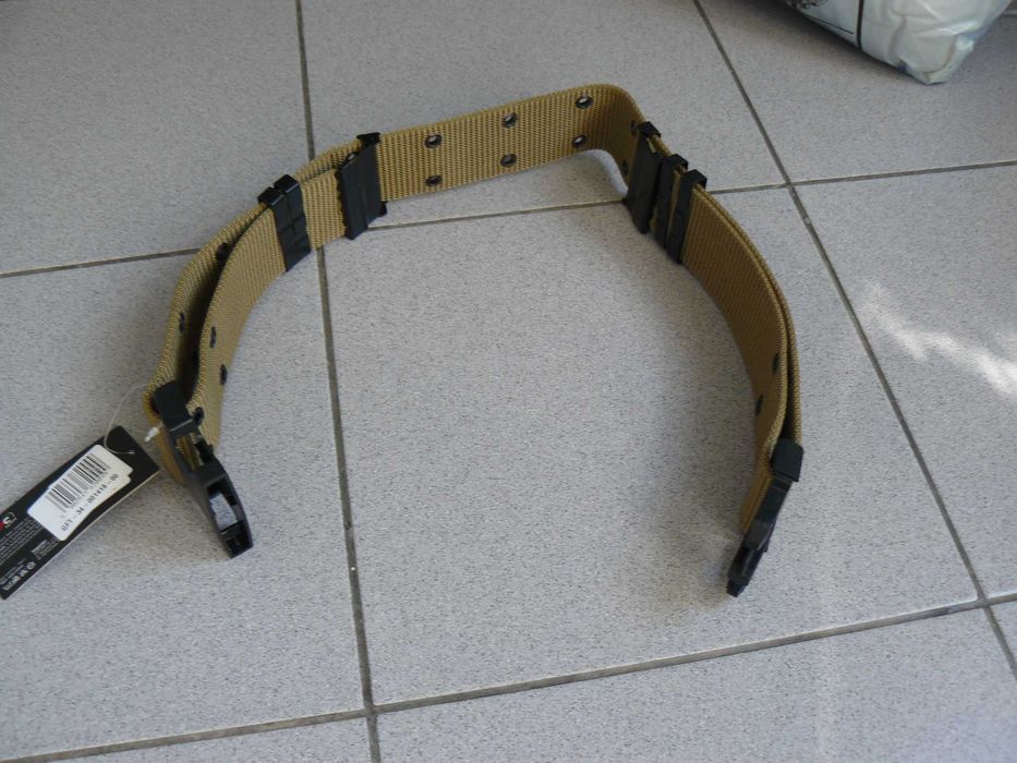 Centura/Curea Tactica Model LC-2 US ARMY Culoare TAN Produs De GFC Noua