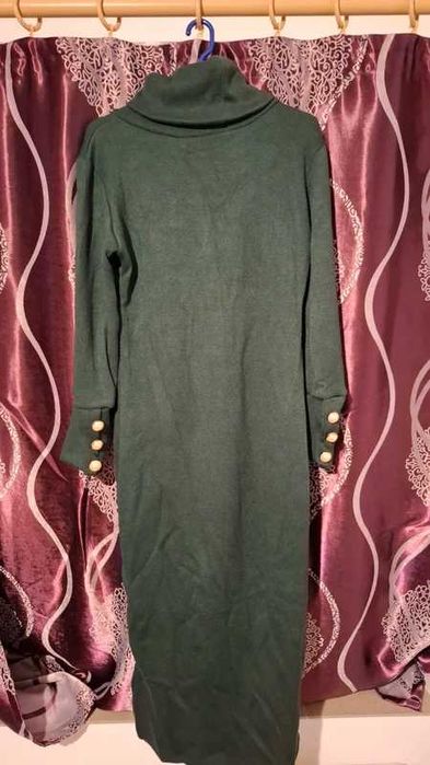 Rochie de iarna cu guler