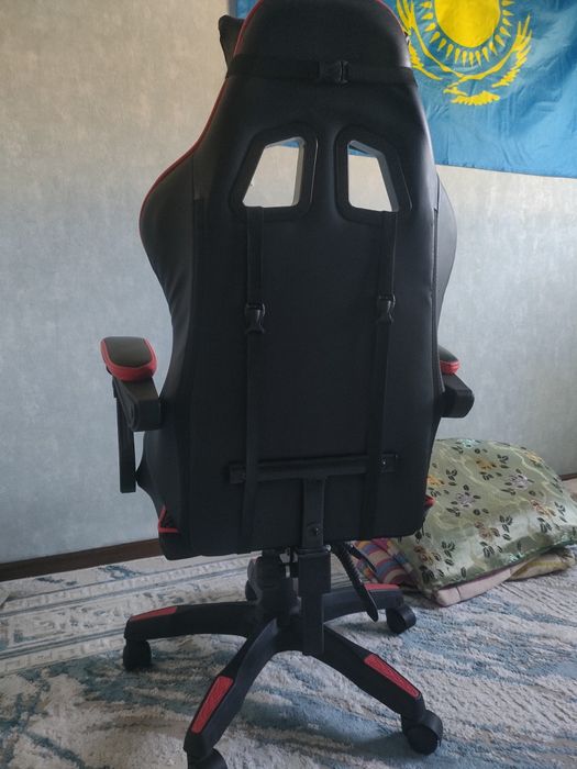 Игровое кресло Defender