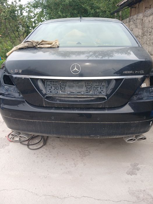 Бампера на Мерседес-бенс W221