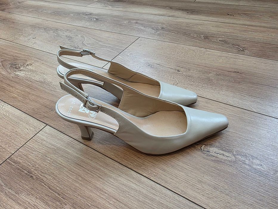 Обувки на ток Gianni 37 номер