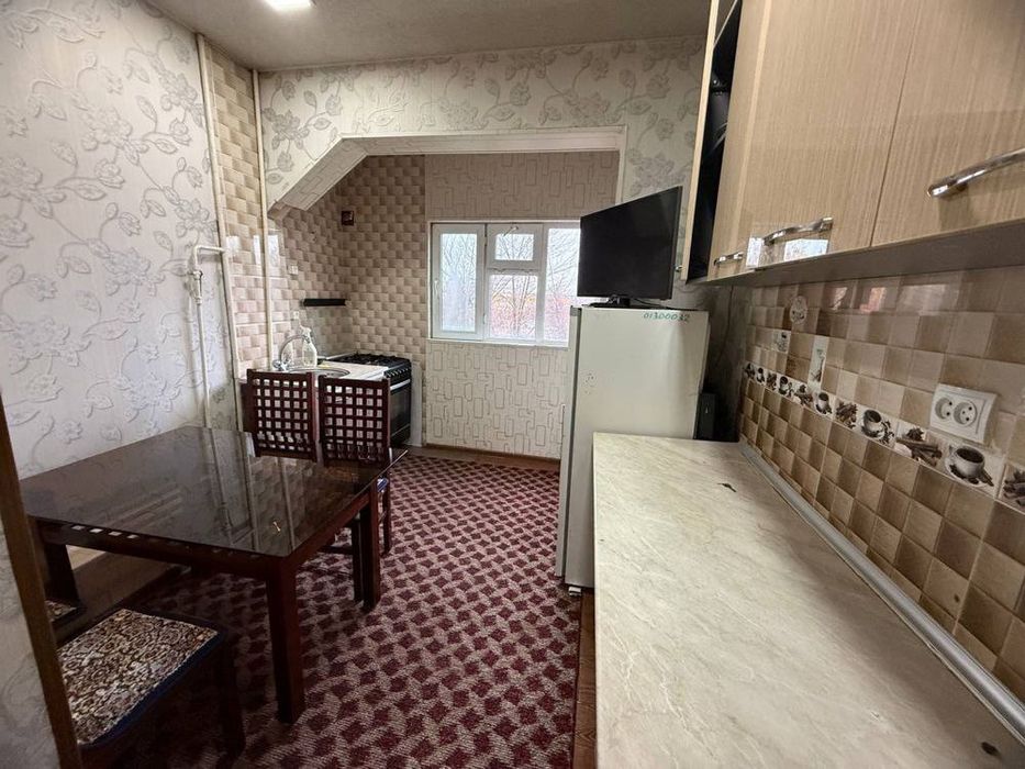 Юнусабад 7кв Аренда 2комн 3 этаж
