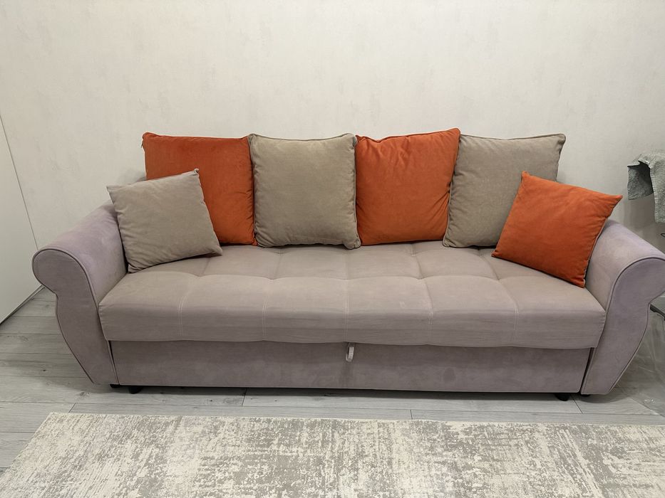 Продам б/у раздвижной диван