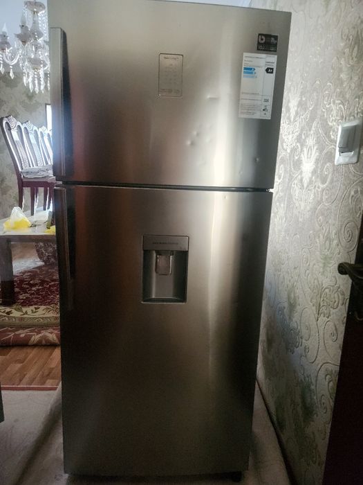 Продам холодильник Samsung