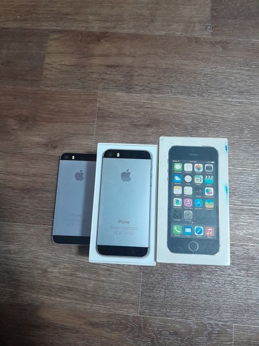 2 Айфон 5с Iphone 5c