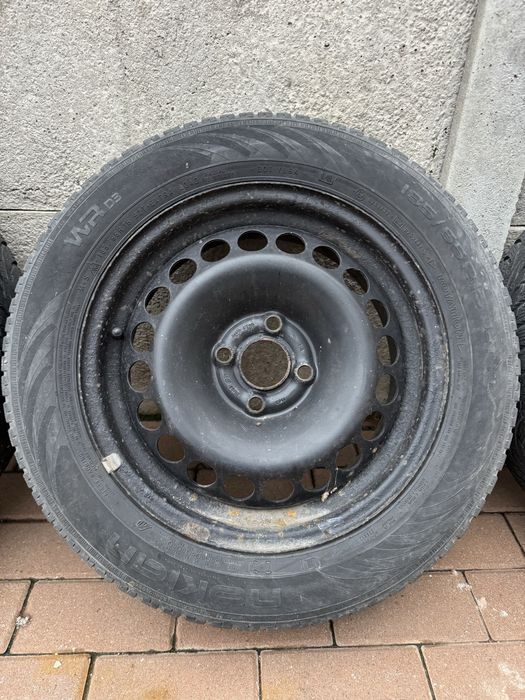 4 Roti 185/ 165 R15 cu pneuri M + S