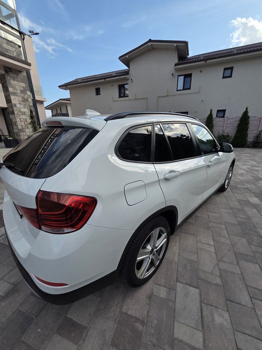 BMW X1  2015 Xdrive Navi android întreținută
