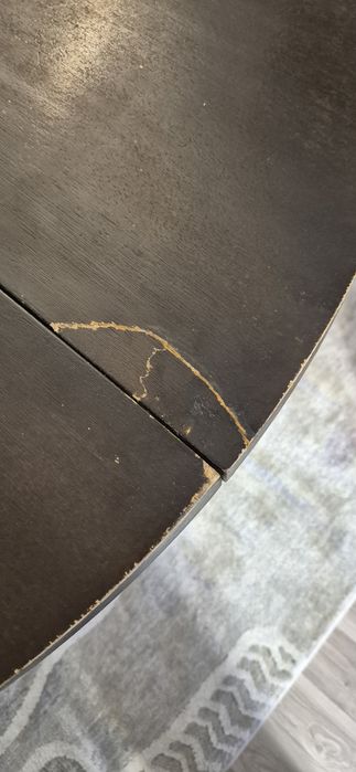 Трапезна маса и 6бр столове и шкаф за обувки