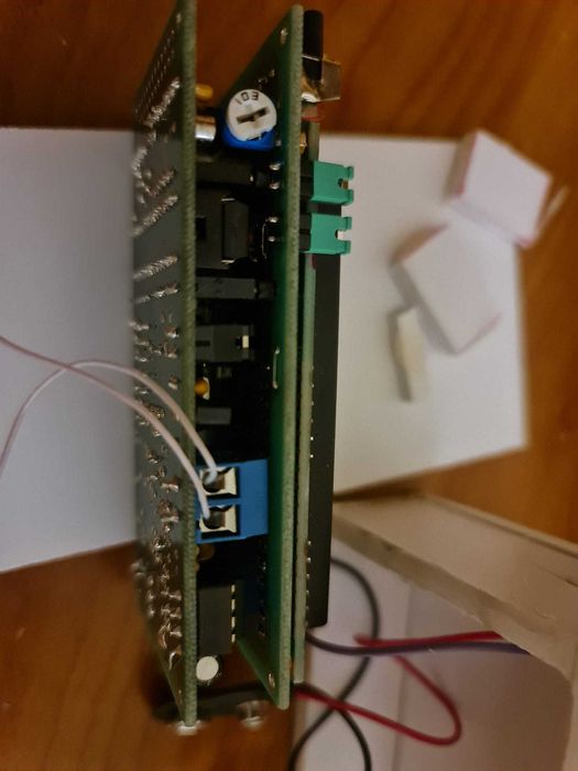 Placa Arduino cu detector de radiatii Geiger, tub rusesc