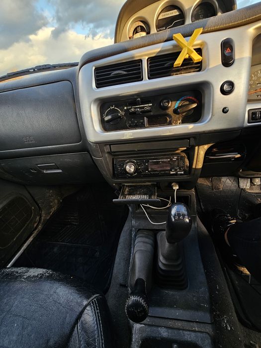 Vand Mitshubishi L200