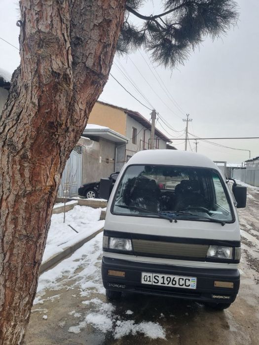 Damas 2000 yil holati yaxshi yurib turgan moshina