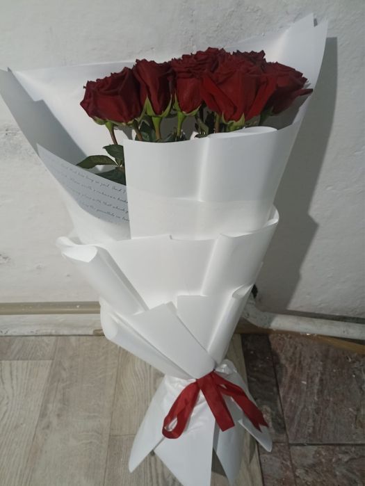 Продам розы срочно