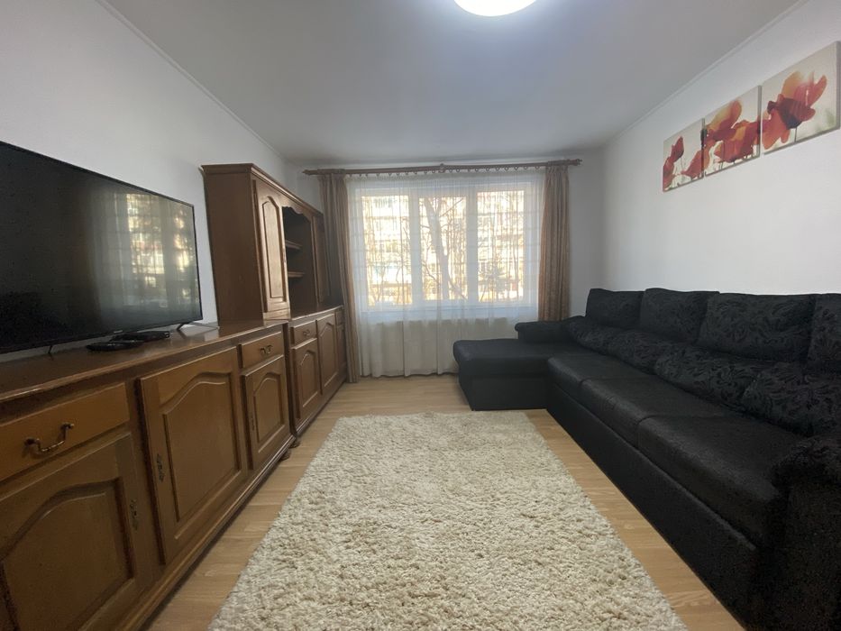 Inchiriez apartament 2,5 camere