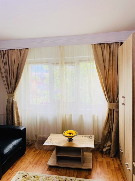 Inchiriez apartament 2 camere