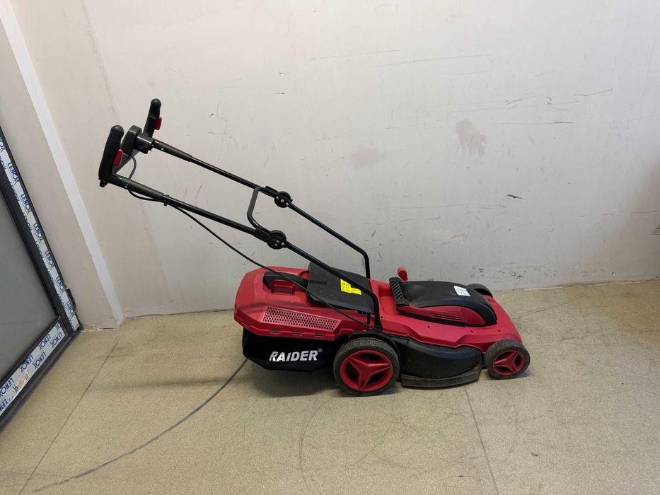 Косачка 2000W 43cm 50L 6 ст. 1000m2 RD-LM34  /Хидрофор 800W 1" 53L/min 3bar 40m