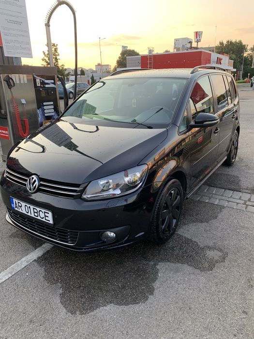 VW-Touran 7 locuri