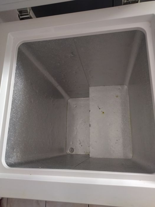 Vând lada frigorifica