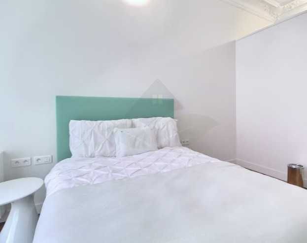 Дава се под наем Четиристаен апартамент в Пловдив, Център - 89 кв.м за 229.5 € - Снимка #1