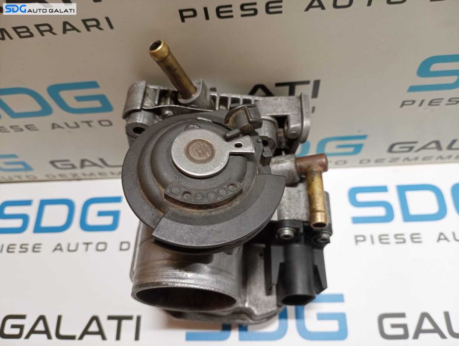 Clapeta Acceleratie Volkswagen Polo 6N 1.6 B AEE AHS ALM 1998 - 2002 Cod 030133064F [M6297]