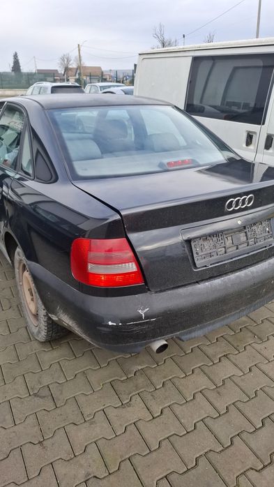 Vand capota,far,aripa Audi A4 B5