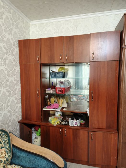 Шкаф  для гостиной