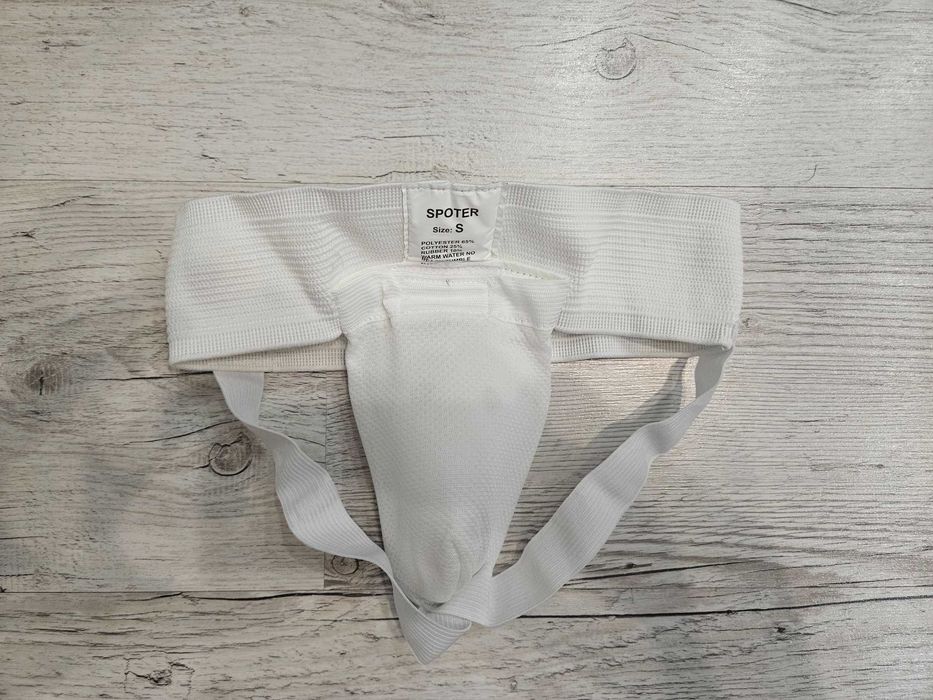 Инвентарь боксера, бойца МММ