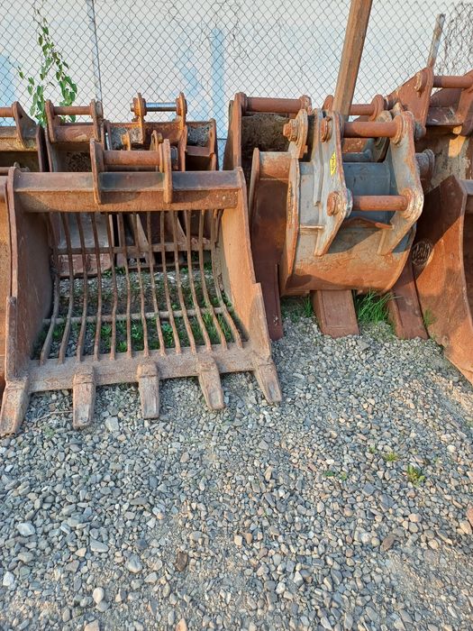 Cupe excavator kubota jcb komatsu  doosan cat Hitachi