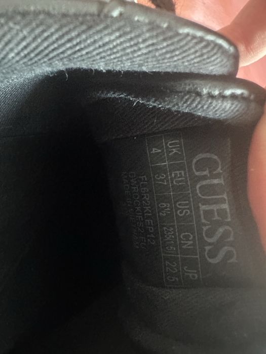 Adidas Guess, purtati o data, aproape noi, piele, 37.