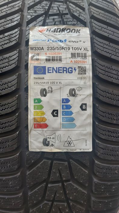 Нови гуми 235/55/19 Hankook Winter I'cept evo3 X 2 броя