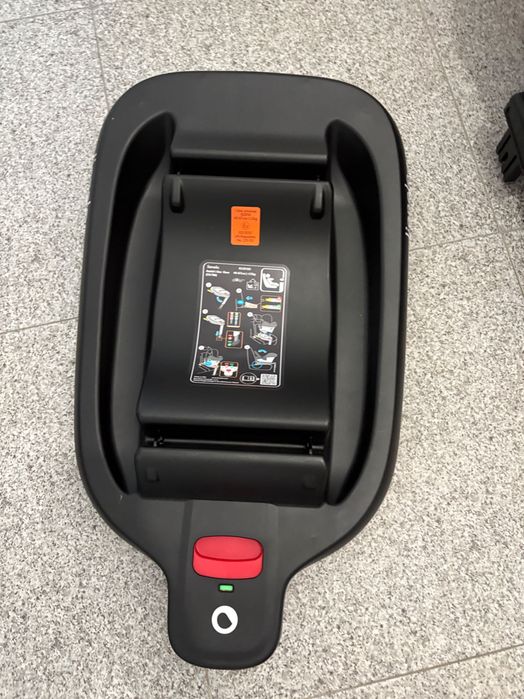 Scoica auto cu baza isofix